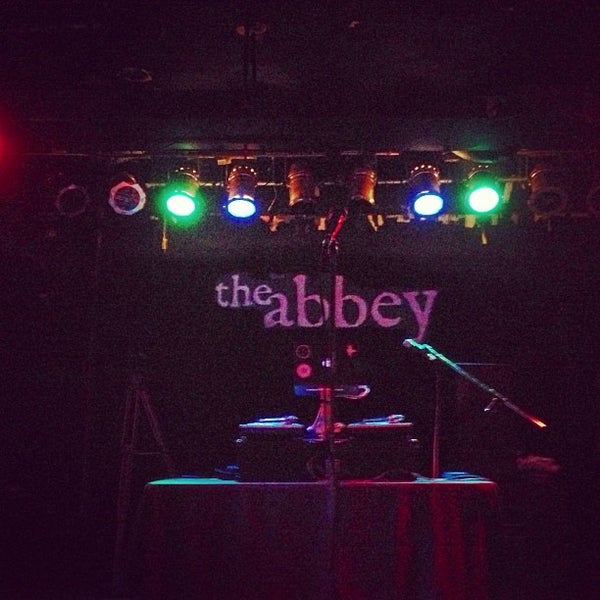 รูปภาพถ่ายที่ Abbey Pub โดย Erik W. เมื่อ 3/23/2013