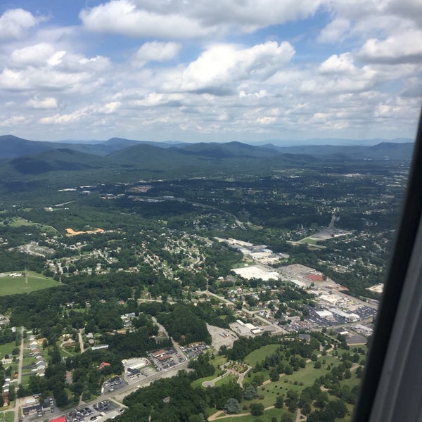 8/23/2016 tarihinde William M.ziyaretçi tarafından Roanoke-Blacksburg Regional Airport (ROA)'de çekilen fotoğraf