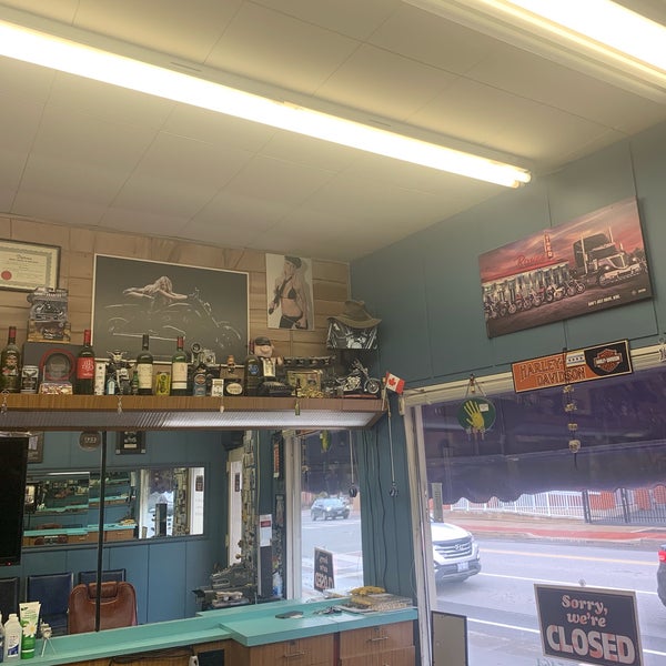 Carmine's Barber Shop Bolton, ON