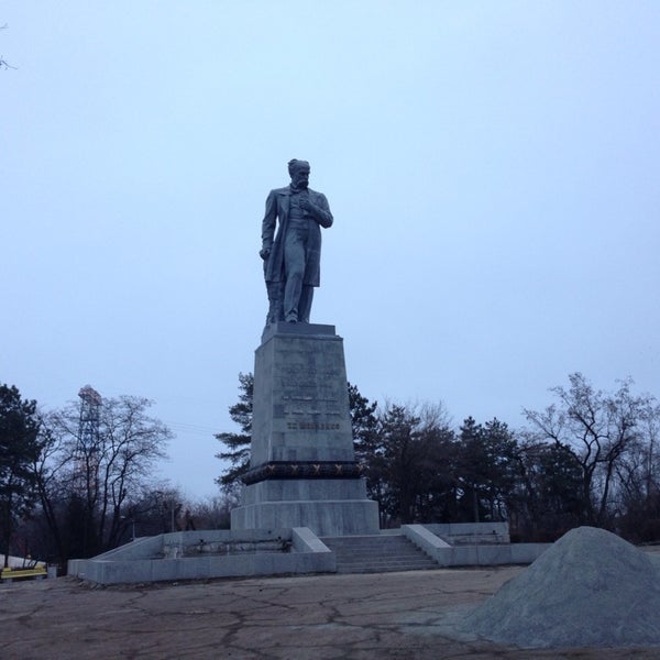 Памятник шевченко в санкт петербурге