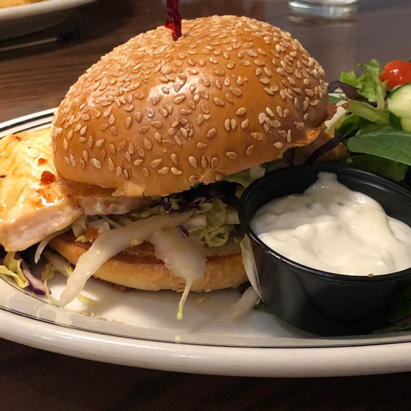 Photo prise au Jack&#39;s Prime Burgers &amp; Shakes par Jimmy C. le12/22/2019
