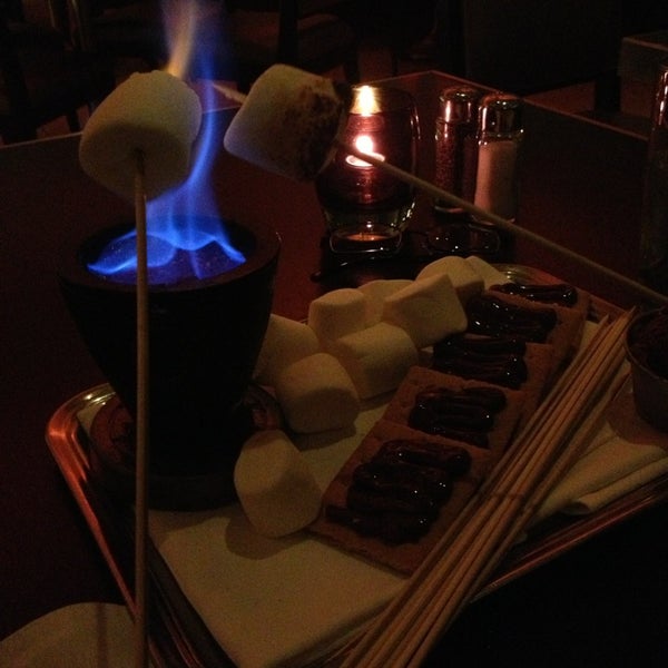 Снимок сделан в N9NE Steakhouse Las Vegas пользователем Rani S. 1/10/2013