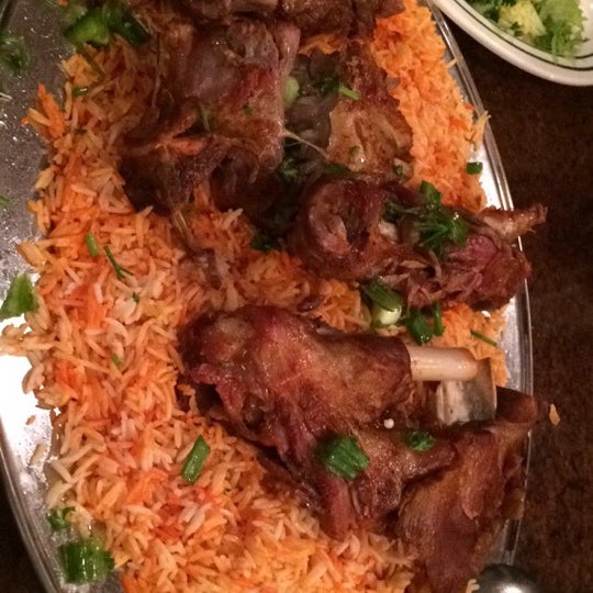 Photo taken at Yemen Cafe &amp; Restaurant by Aziz on 11/23/2014