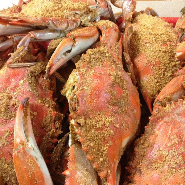 Big Mike's Crabhouse Seafood Restaurant in Hanover