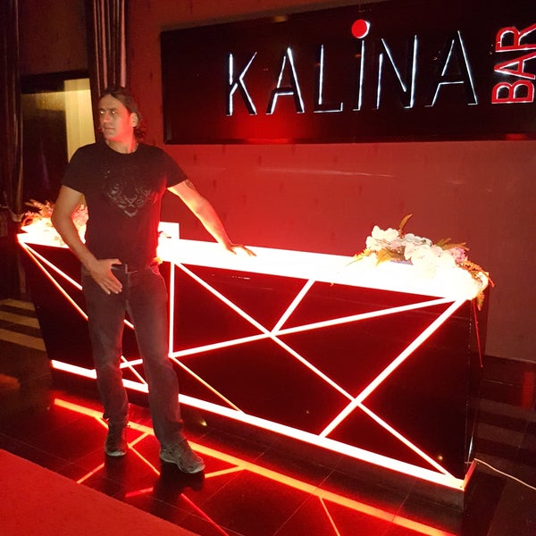 Foto tirada no(a) Kalina Bar Restaurant por Ahmet .. em 9/15/2017