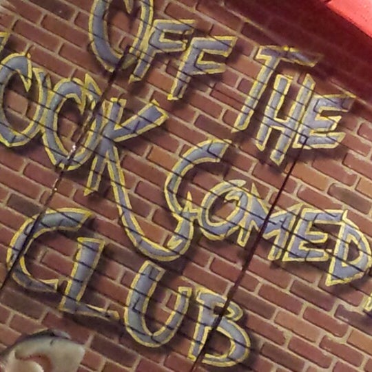 Photo taken at Off The Hook Comedy Club by Michele L. on 3/15/2014