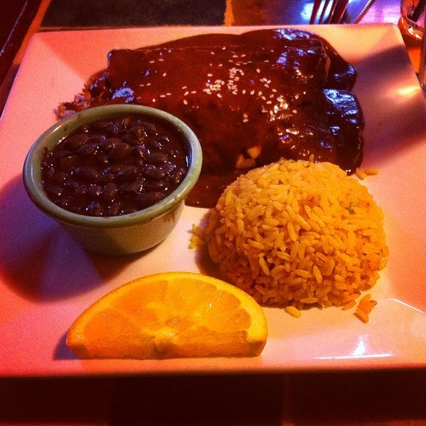 Снимок сделан в Jose&#39;s Mexican Restaurant пользователем Alex 3/29/2014