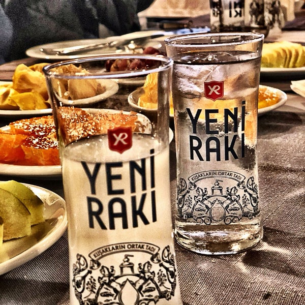Снимок сделан в Batıpark Karadeniz Balık Restaurant пользователем şükrü ç. 1/27/2024