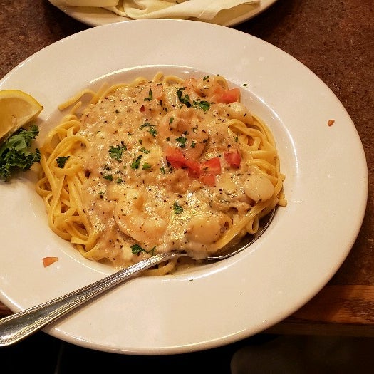 8/10/2021 tarihinde Dellziyaretçi tarafından Vincenzo&#39;s Ristorante'de çekilen fotoğraf