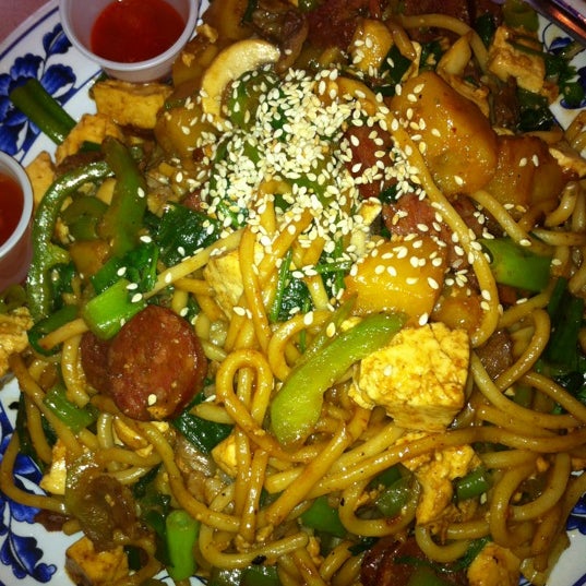 Das Foto wurde bei Stir Fresh Mongolian Grill von Stephanie am 10/18/2012 aufgenommen