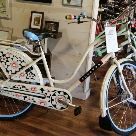 Bicycle Bob's 48 ziyaretçidan 3 tavsiye