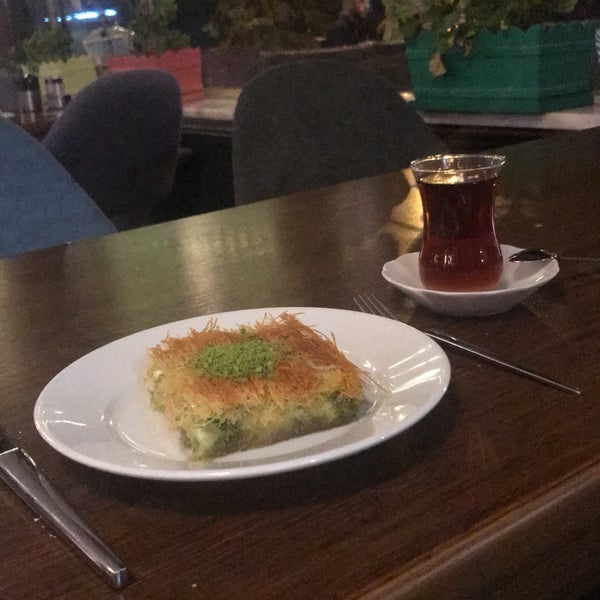 Photo taken at Mesken Cafe by Volkan Ö. on 9/15/2018
