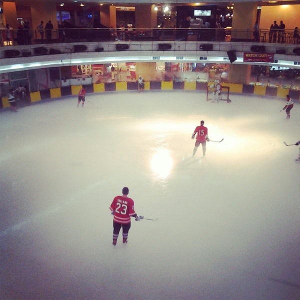 Photos At Ice Skate Taman Anggrek Mall Cakung 0 Tips