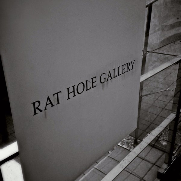 Rat Hole Gallery 青山 南青山5 5 3