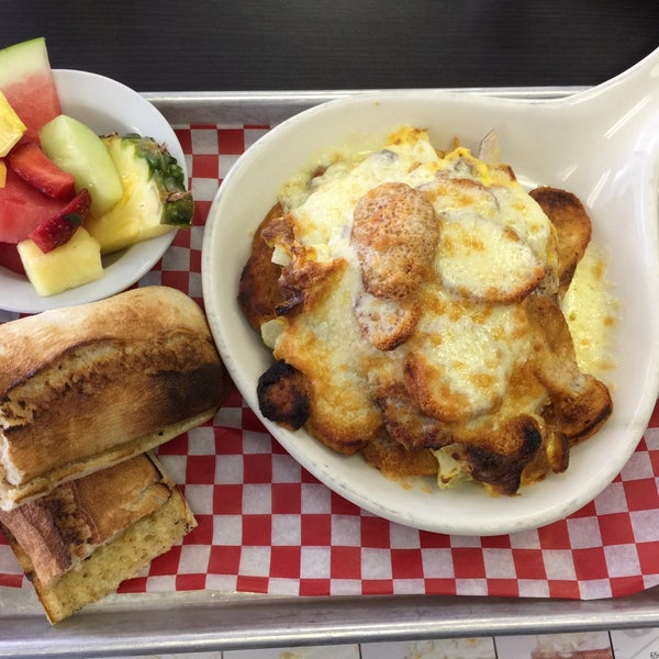 L'Oeufrier Breakfast Spot in DeuxMontagnes