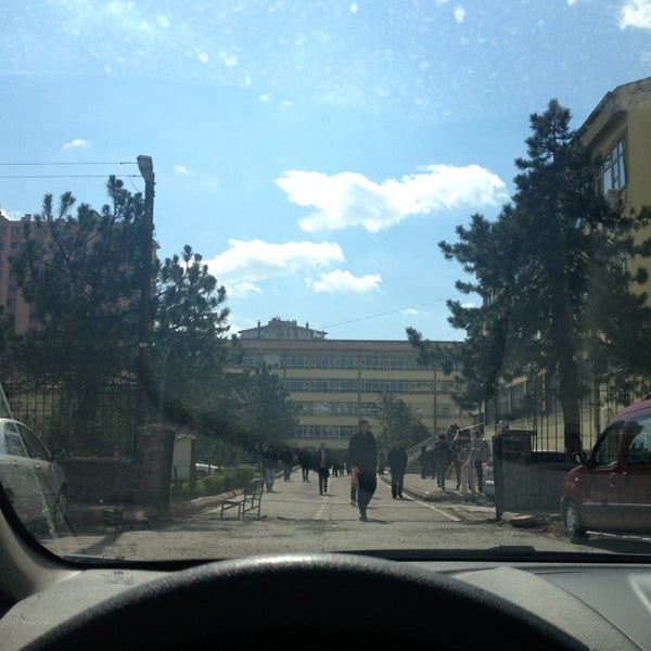 hurriyet mesleki ve teknik anadolu lisesi corakcilar mh yunus emre cd