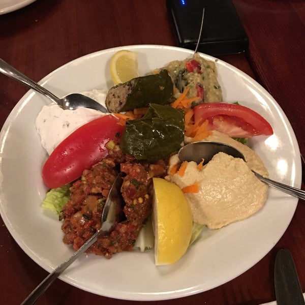 Снимок сделан в ABA Turkish Restaurant пользователем AL-Otaibi 5/20/2017