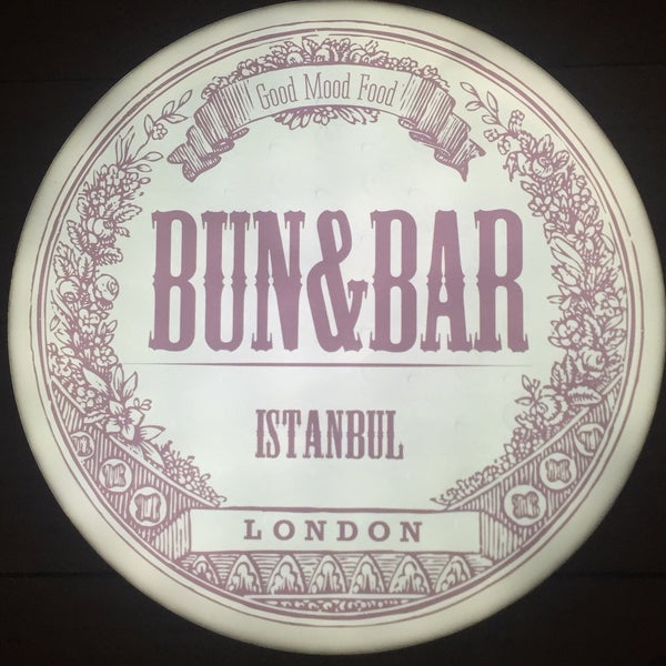 Photo taken at Bun&amp;Bar İstanbul - Karaköy by Buğra Berk Ö. on 9/5/2016