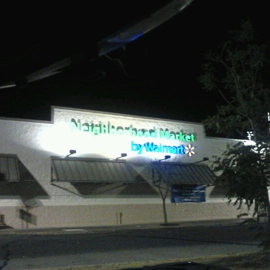 Walmart Neighborhood Market Grocery Store in Tulsa