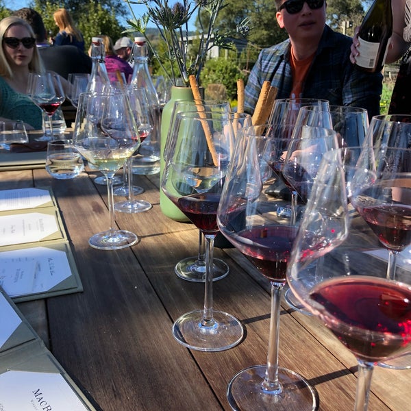 Foto tirada no(a) MacRostie Winery &amp; Vineyards por Iris em 2/3/2018