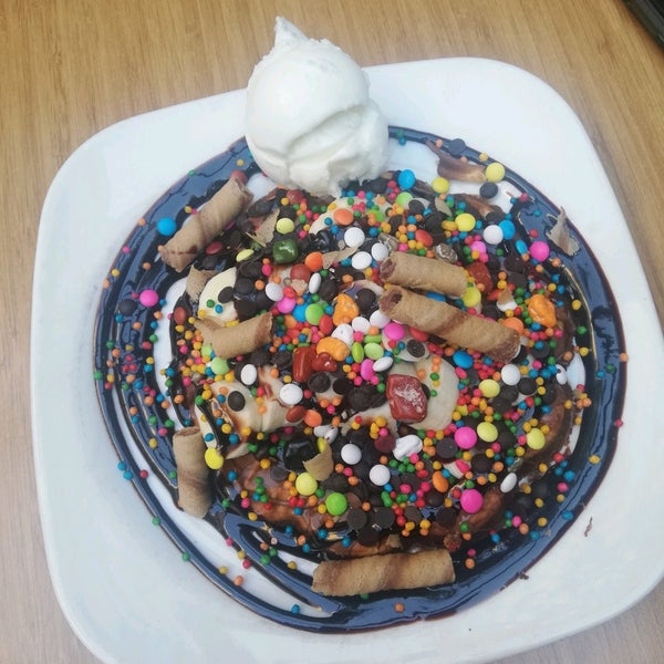 Photo taken at Meriday Waffle by Hale S. on 10/24/2020