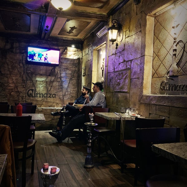 Foto diambil di Almaza Restaurant oleh Abdulaziz pada 8/16/2019