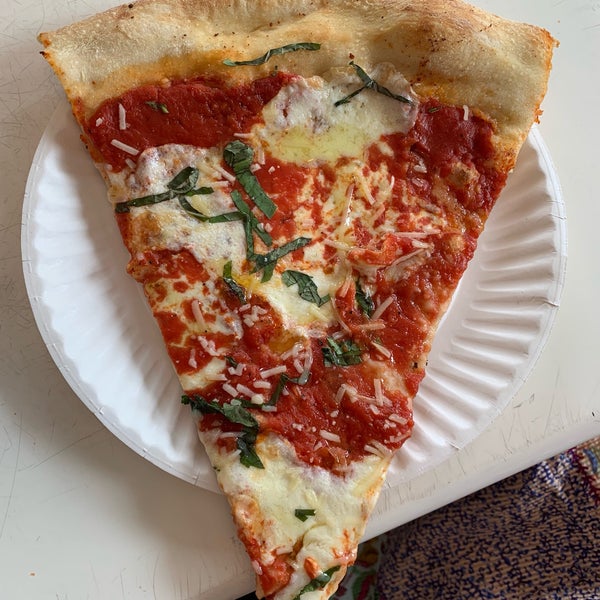 Photo taken at Williamsburg Pizza by PlasticOyster on 8/13/2019