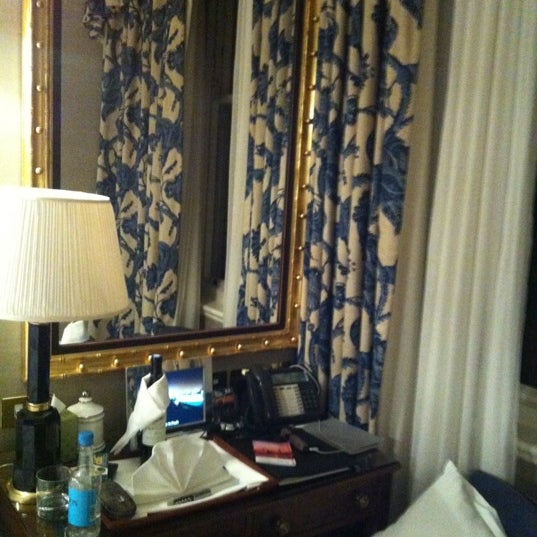 Das Foto wurde bei The Stafford London Hotel von Alexey M. am 11/8/2012 aufgenommen