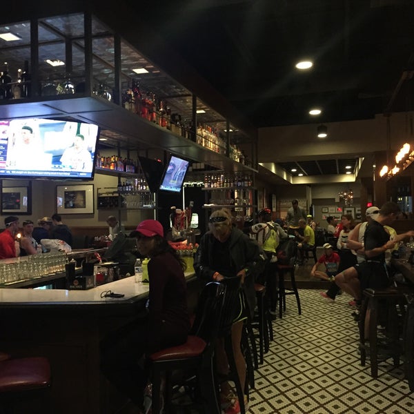 Photo taken at Tom&#39;s Tavern &amp; 1929 Grill by Ian A. on 1/18/2015