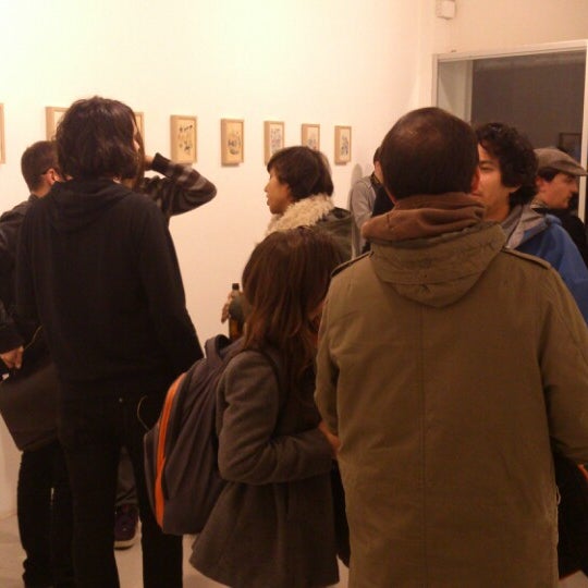 Foto diambil di Miscelanea Gallery-Shop-Café oleh Fátima I. pada 2/20/2013