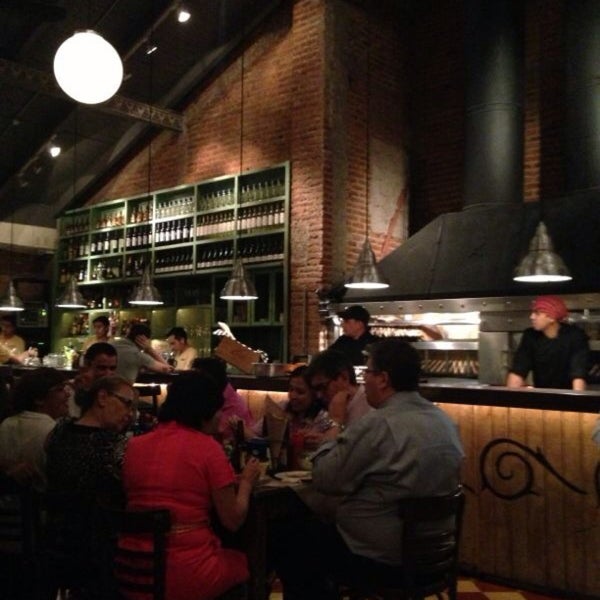 La Docena Oyster Bar & Grill Marisquería en Guadalajara