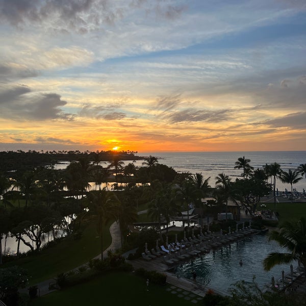 รูปภาพถ่ายที่ Mauna Lani, Auberge Resorts Collection โดย Alice W. เมื่อ 11/28/2022