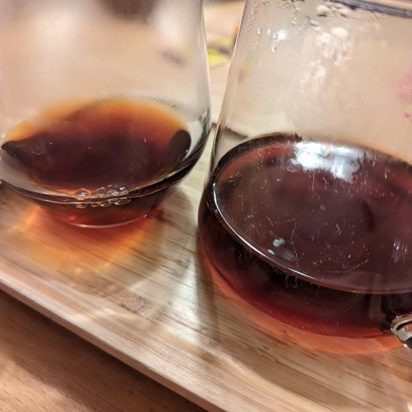 Foto scattata a Madal Cafe - Espresso &amp; Brew Bar da Danis il 2/26/2023