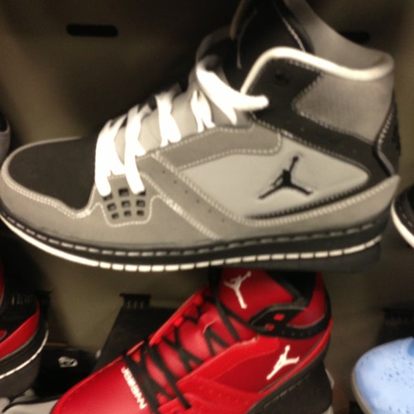 Footaction Clothing Store