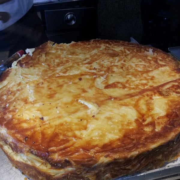 Photos at Tarihi Bilice Börekçisi Çayırbaşı 241 tips