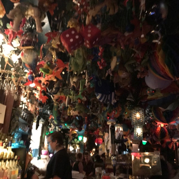 Foto tirada no(a) The Cubbyhole Bar por Daryna em 8/17/2017