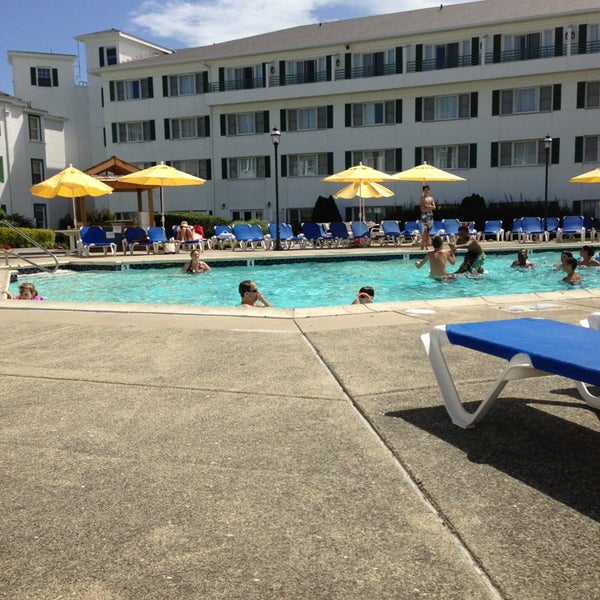 6/23/2013 tarihinde Sheri E.ziyaretçi tarafından Stockton Seaview Hotel &amp; Golf Club'de çekilen fotoğraf