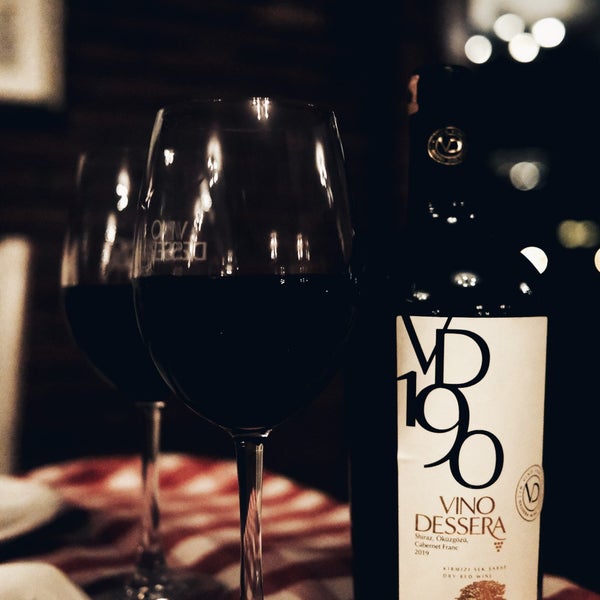 Foto diambil di Vino Dessera Vineyards oleh Anıl A. pada 12/7/2022