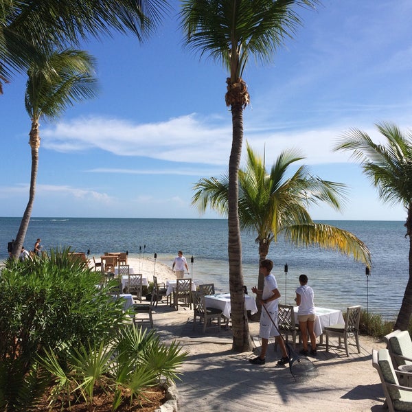 Foto diambil di Little Palm Island Resort &amp; Spa oleh Bob G. pada 5/12/2015