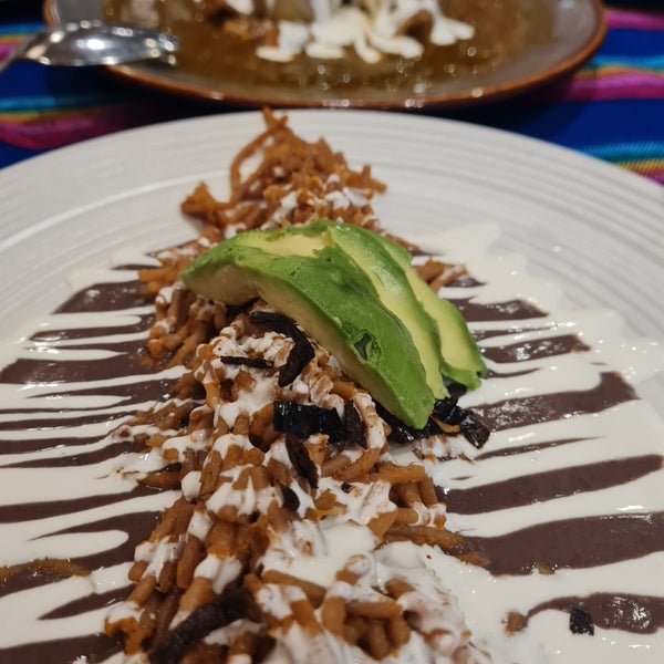 Foto diambil di Testal - Cocina Mexicana de Origen oleh Arminda M. pada 9/28/2022