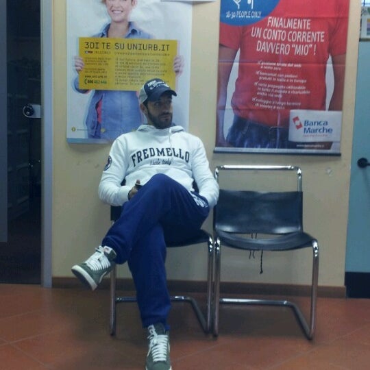 Fotos En Banca Delle Marche Ag 1 Urbino Urbino Las Marcas