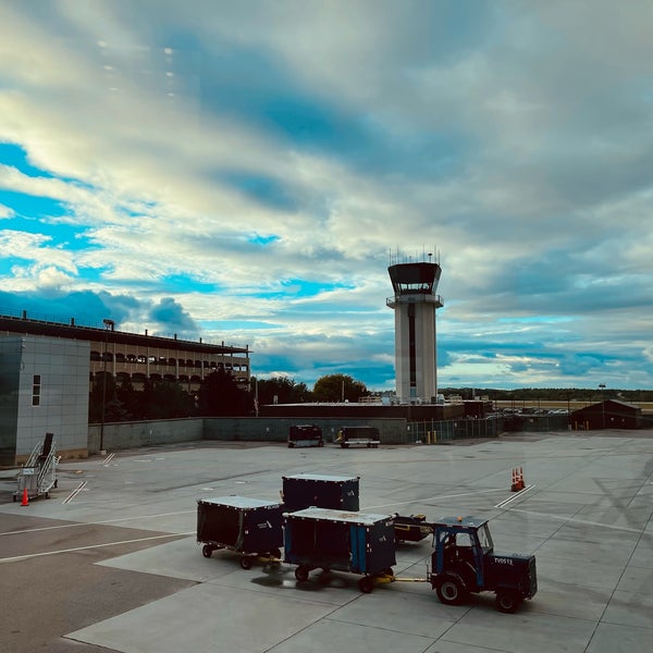 9/24/2022에 Peter C.님이 Burlington International Airport (BTV)에서 찍은 사진
