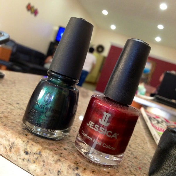 Helen Nails Highland Park Los Angeles, CA