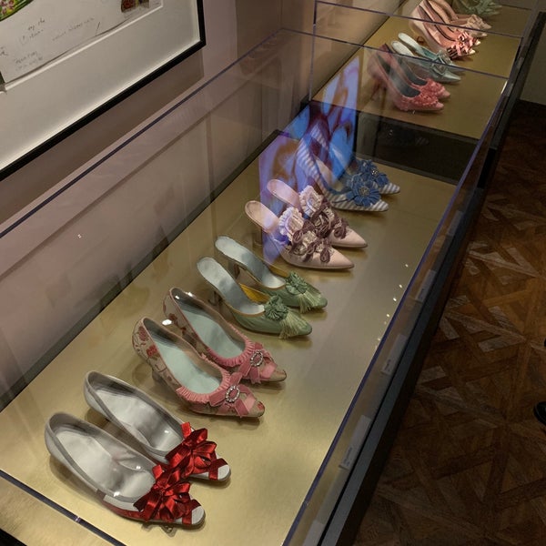 11/22/2018에 Adrienne C.님이 The Bata Shoe Museum에서 찍은 사진