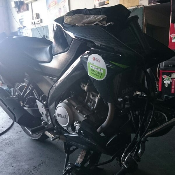engg tatt vest motor