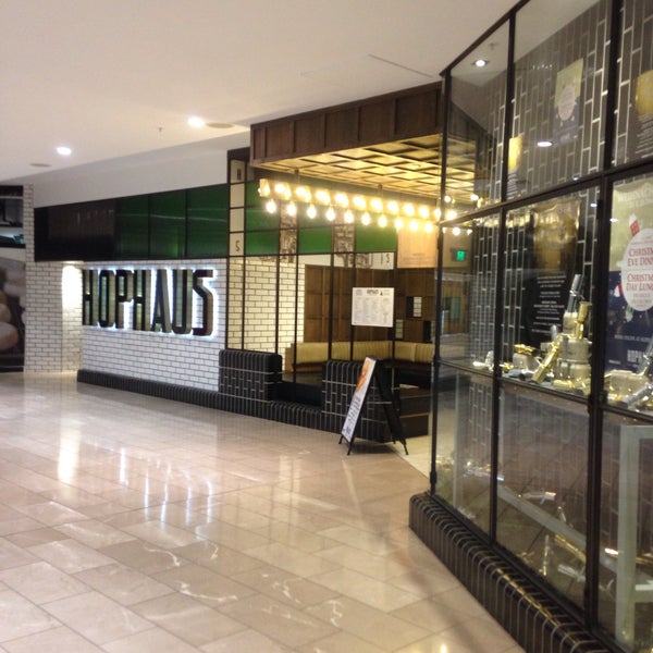 Hophaus Beer Bar in Southbank