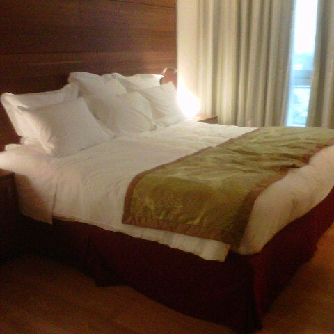 Foto tomada en Best Western Premier BHR Treviso Hotel  por Silvia Sissa V. el 12/14/2012
