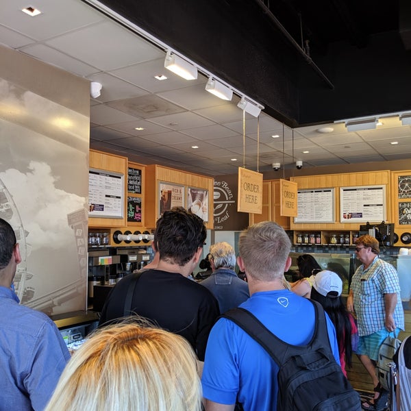 6/30/2019にNiccoがThe Coffee Bean &amp; Tea Leafで撮った写真