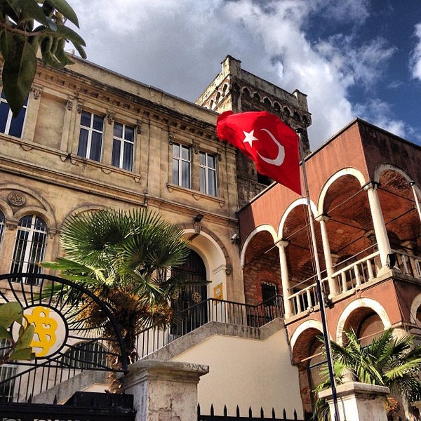 Saint Benoît Fransız Lisesi Beyoğlu, İstanbul'da fotoğraflar