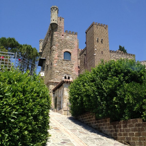 6/17/2013 tarihinde ✔️Ольгаziyaretçi tarafından Castello di Monterone'de çekilen fotoğraf